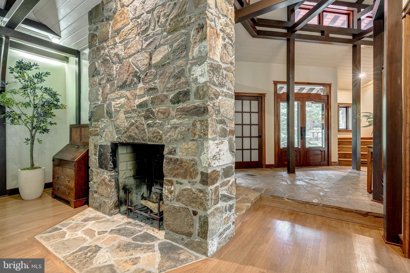 7263 LITTLE RIVER LN, THE PLAINS, Virginia 20198, 4 Bedrooms Bedrooms, ,4 BathroomsBathrooms,Residential,For sale,7263 LITTLE RIVER LN,VAFQ2018100 MLS # VAFQ2018100