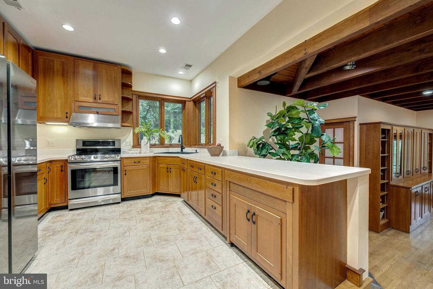 7263 LITTLE RIVER LN, THE PLAINS, Virginia 20198, 4 Bedrooms Bedrooms, ,4 BathroomsBathrooms,Residential,For sale,7263 LITTLE RIVER LN,VAFQ2018100 MLS # VAFQ2018100