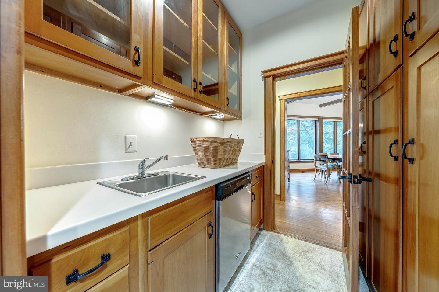 7263 LITTLE RIVER LN, THE PLAINS, Virginia 20198, 4 Bedrooms Bedrooms, ,4 BathroomsBathrooms,Residential,For sale,7263 LITTLE RIVER LN,VAFQ2018100 MLS # VAFQ2018100