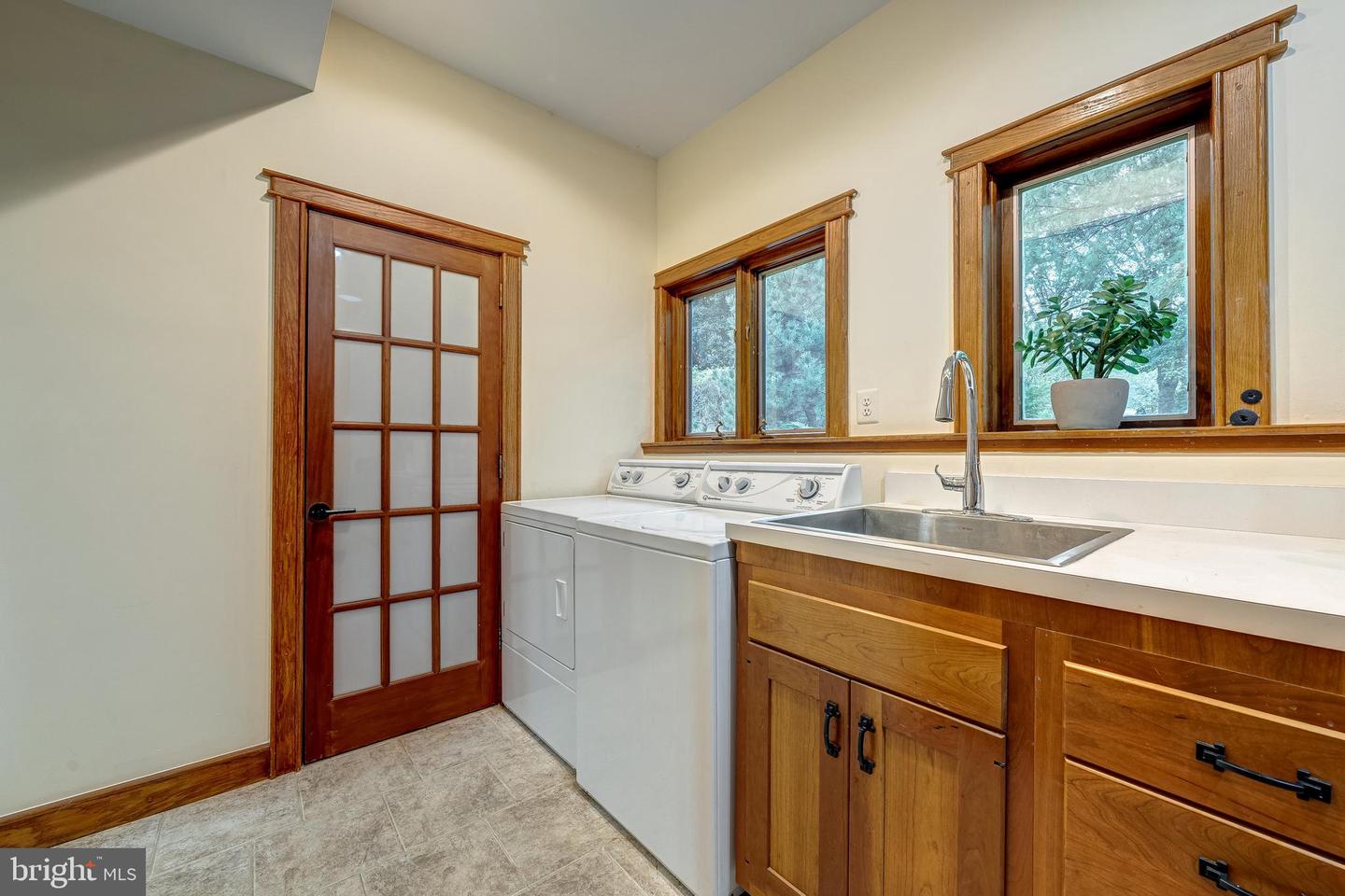7263 LITTLE RIVER LN, THE PLAINS, Virginia 20198, 4 Bedrooms Bedrooms, ,4 BathroomsBathrooms,Residential,For sale,7263 LITTLE RIVER LN,VAFQ2018100 MLS # VAFQ2018100