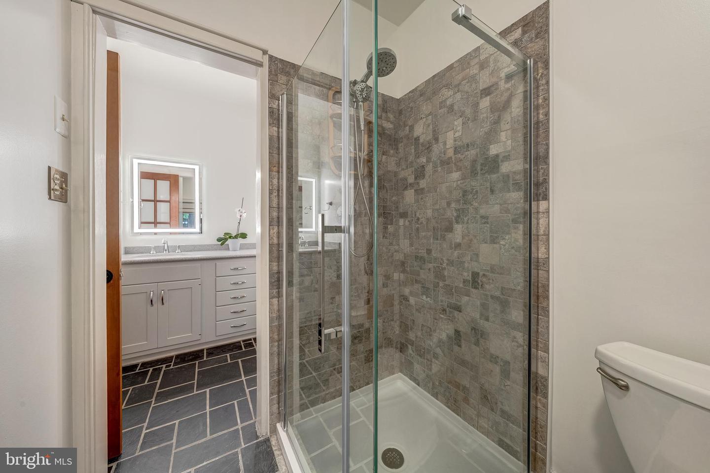 7263 LITTLE RIVER LN, THE PLAINS, Virginia 20198, 4 Bedrooms Bedrooms, ,4 BathroomsBathrooms,Residential,For sale,7263 LITTLE RIVER LN,VAFQ2018100 MLS # VAFQ2018100