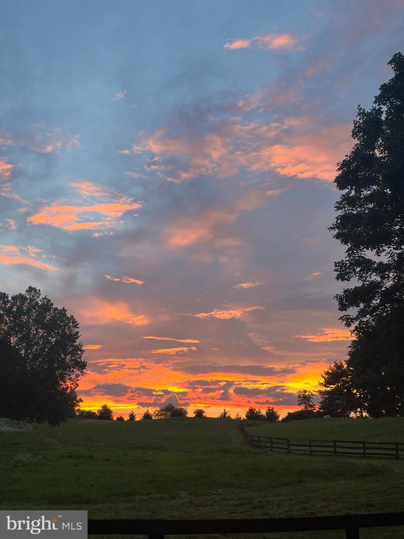 7263 LITTLE RIVER LN, THE PLAINS, Virginia 20198, 4 Bedrooms Bedrooms, ,4 BathroomsBathrooms,Residential,For sale,7263 LITTLE RIVER LN,VAFQ2018100 MLS # VAFQ2018100