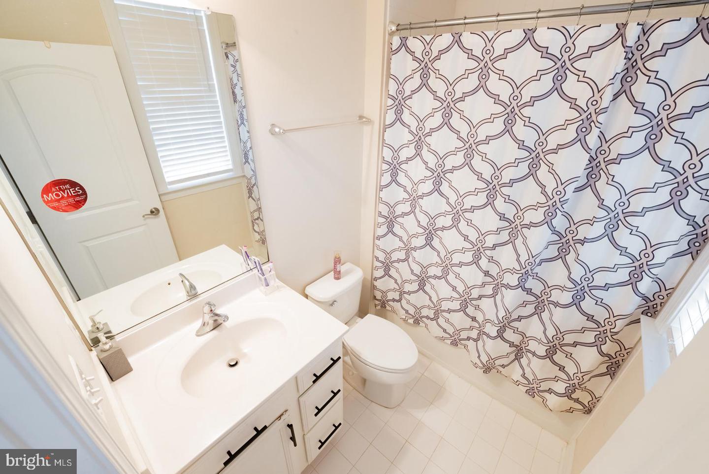 39728 CHARLES HENRY PL, WATERFORD, Virginia 20197, 5 Bedrooms Bedrooms, 20 Rooms Rooms,4 BathroomsBathrooms,Residential,For sale,39728 CHARLES HENRY PL,VALO2106134 MLS # VALO2106134