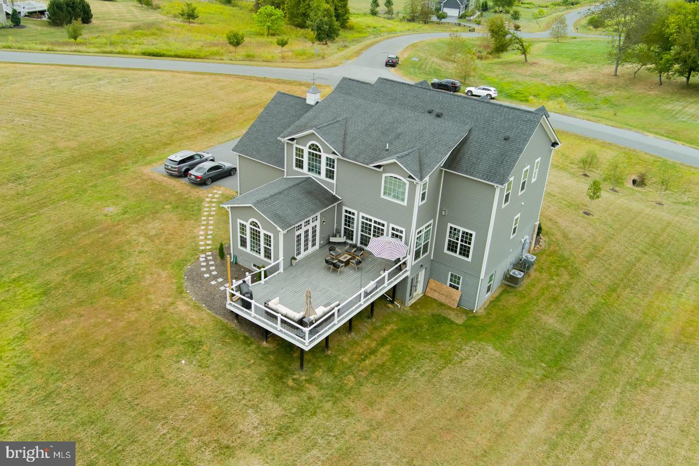 39728 CHARLES HENRY PL, WATERFORD, Virginia 20197, 5 Bedrooms Bedrooms, 20 Rooms Rooms,4 BathroomsBathrooms,Residential,For sale,39728 CHARLES HENRY PL,VALO2106134 MLS # VALO2106134