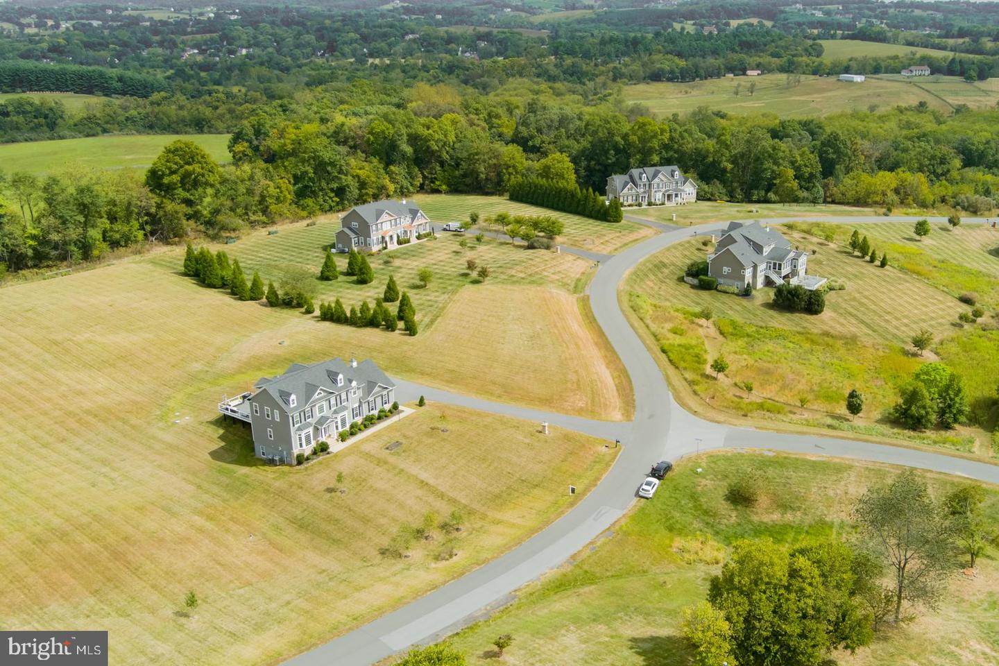 39728 CHARLES HENRY PL, WATERFORD, Virginia 20197, 5 Bedrooms Bedrooms, 20 Rooms Rooms,4 BathroomsBathrooms,Residential,For sale,39728 CHARLES HENRY PL,VALO2106134 MLS # VALO2106134