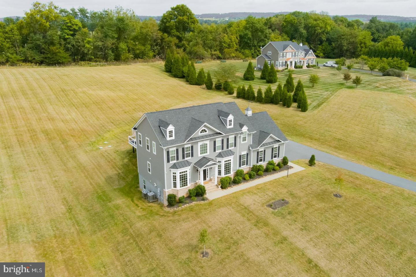 39728 CHARLES HENRY PL, WATERFORD, Virginia 20197, 5 Bedrooms Bedrooms, 20 Rooms Rooms,4 BathroomsBathrooms,Residential,For sale,39728 CHARLES HENRY PL,VALO2106134 MLS # VALO2106134