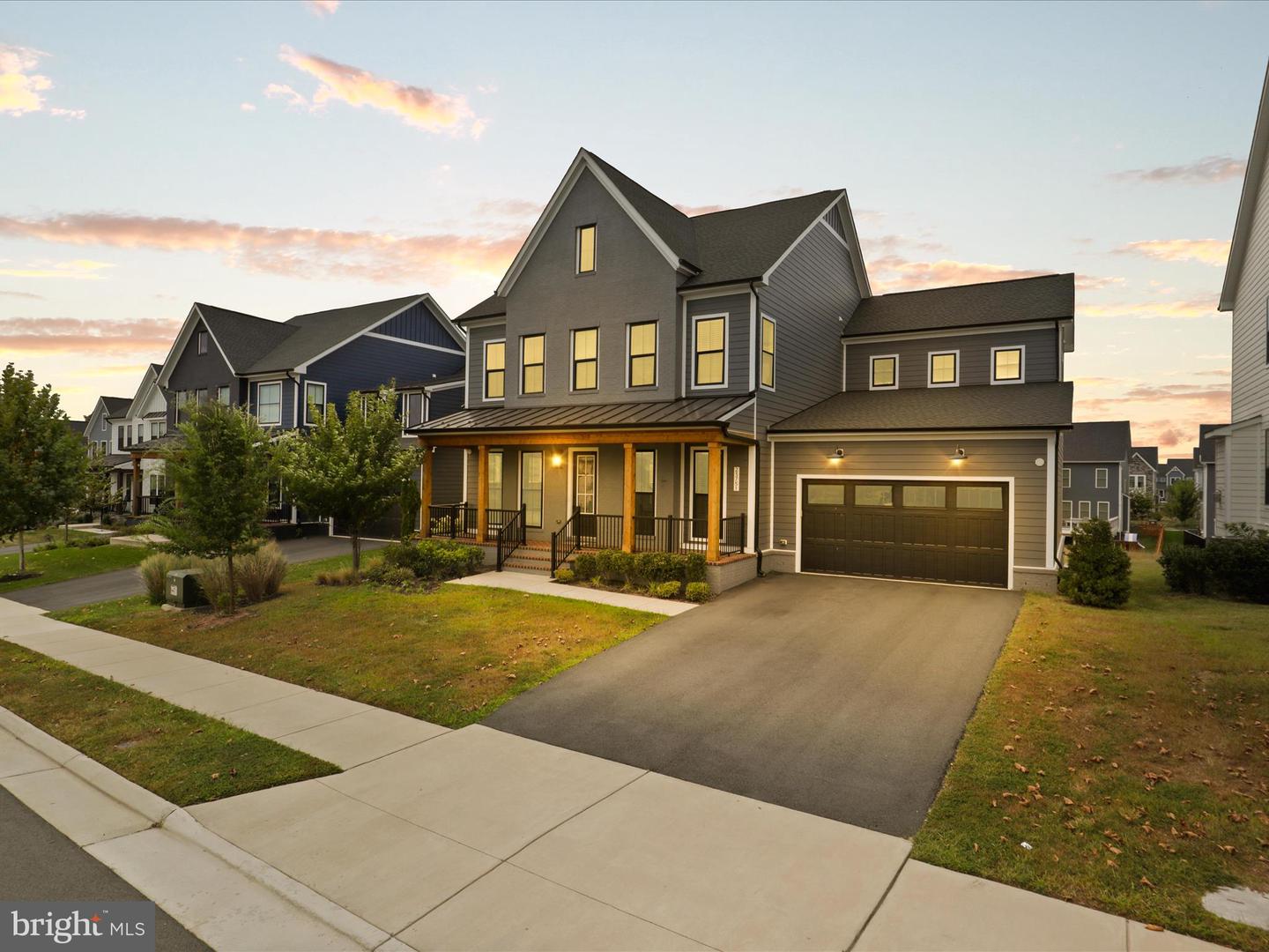 23751 ALTON RIDGE PL, ALDIE, Virginia 20105, 6 Bedrooms Bedrooms, 21 Rooms Rooms,5 BathroomsBathrooms,Residential,For sale,23751 ALTON RIDGE PL,VALO2106484 MLS # VALO2106484