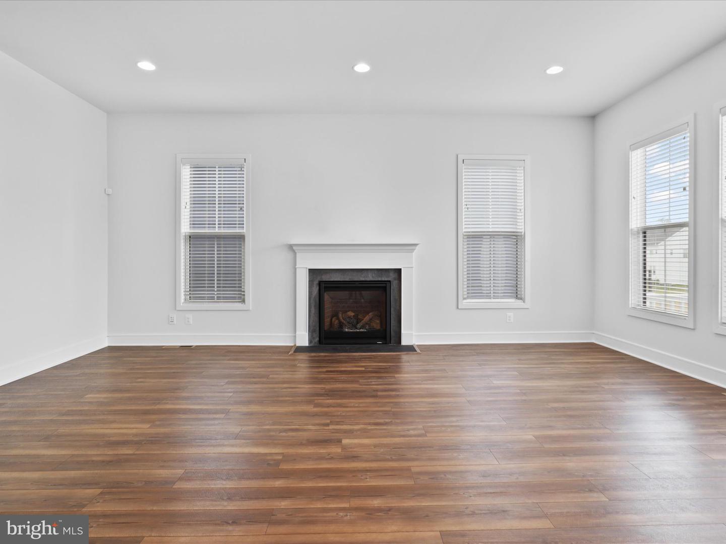 23751 ALTON RIDGE PL, ALDIE, Virginia 20105, 6 Bedrooms Bedrooms, 21 Rooms Rooms,5 BathroomsBathrooms,Residential,For sale,23751 ALTON RIDGE PL,VALO2106484 MLS # VALO2106484