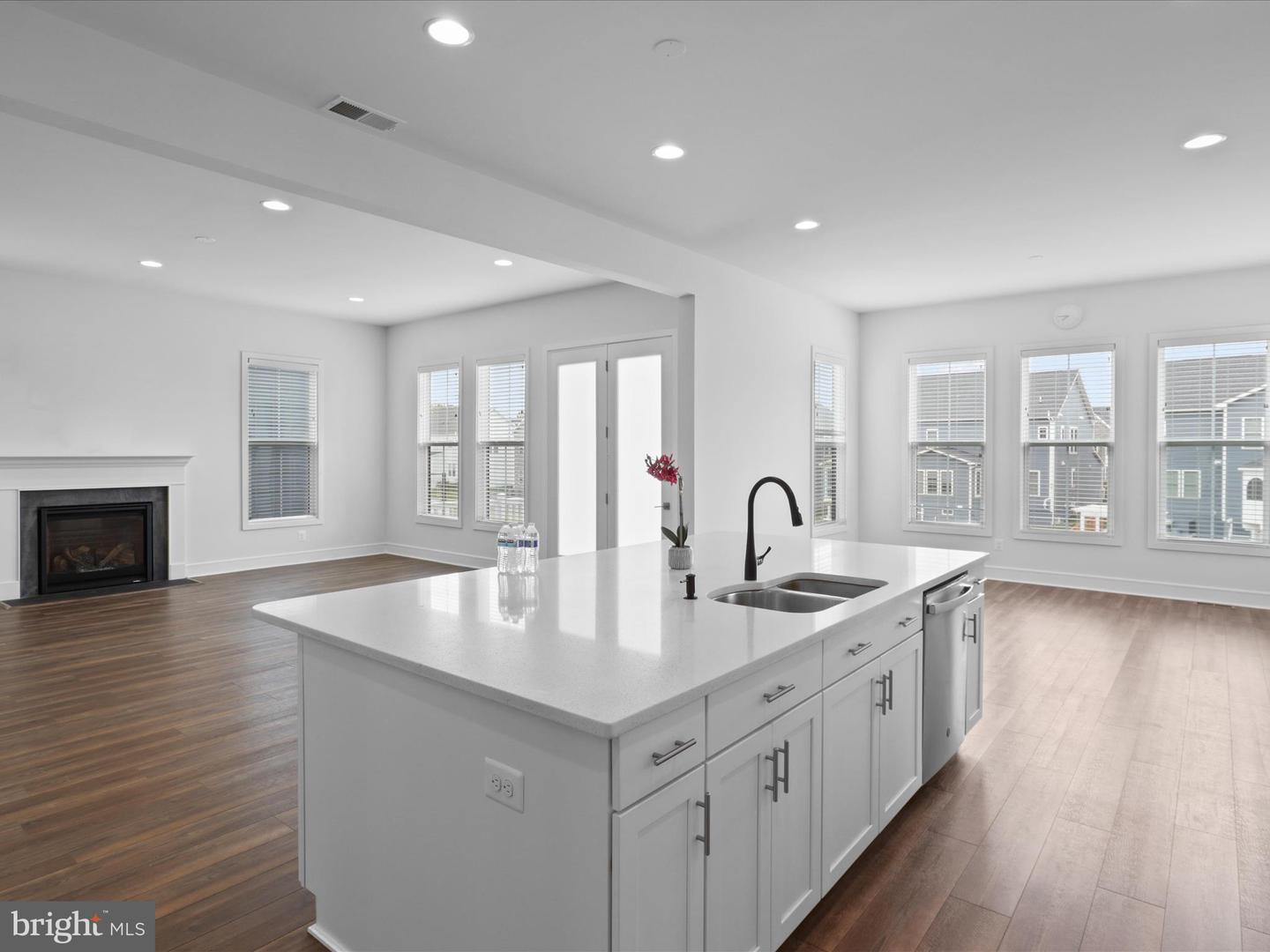 23751 ALTON RIDGE PL, ALDIE, Virginia 20105, 6 Bedrooms Bedrooms, 21 Rooms Rooms,5 BathroomsBathrooms,Residential,For sale,23751 ALTON RIDGE PL,VALO2106484 MLS # VALO2106484
