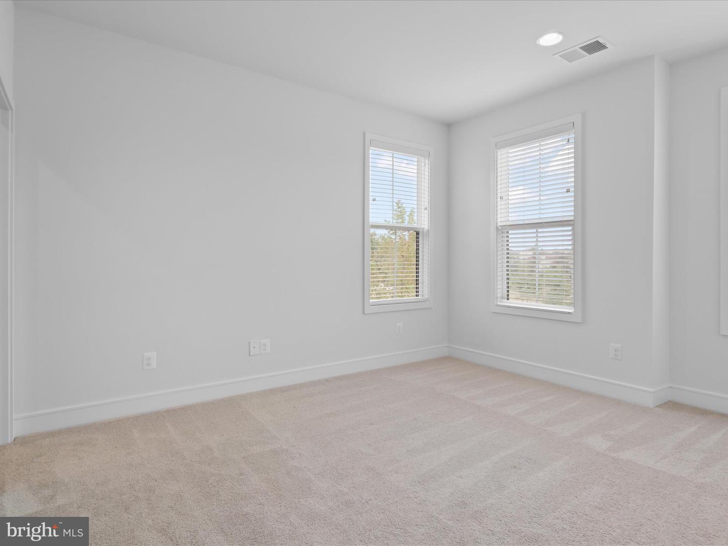 23751 ALTON RIDGE PL, ALDIE, Virginia 20105, 6 Bedrooms Bedrooms, 21 Rooms Rooms,5 BathroomsBathrooms,Residential,For sale,23751 ALTON RIDGE PL,VALO2106484 MLS # VALO2106484