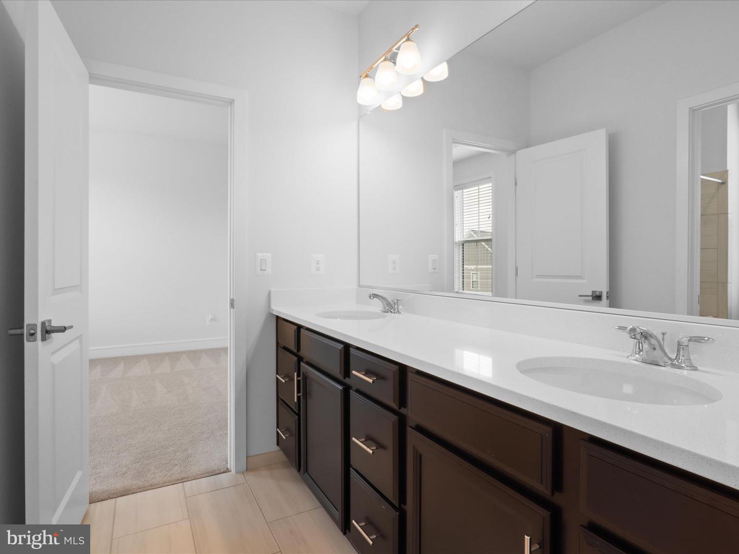 23751 ALTON RIDGE PL, ALDIE, Virginia 20105, 6 Bedrooms Bedrooms, 21 Rooms Rooms,5 BathroomsBathrooms,Residential,For sale,23751 ALTON RIDGE PL,VALO2106484 MLS # VALO2106484