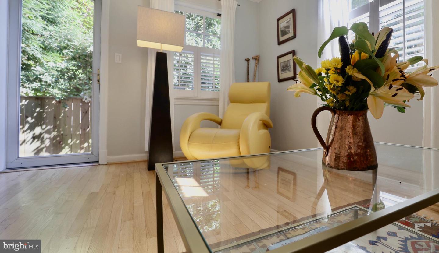 3137 ABERFOYLE PL NW, WASHINGTON, District Of Columbia 20015, 5 Bedrooms Bedrooms, ,4 BathroomsBathrooms,Residential,For sale,3137 ABERFOYLE PL NW,DCDC2222430 MLS # DCDC2222430