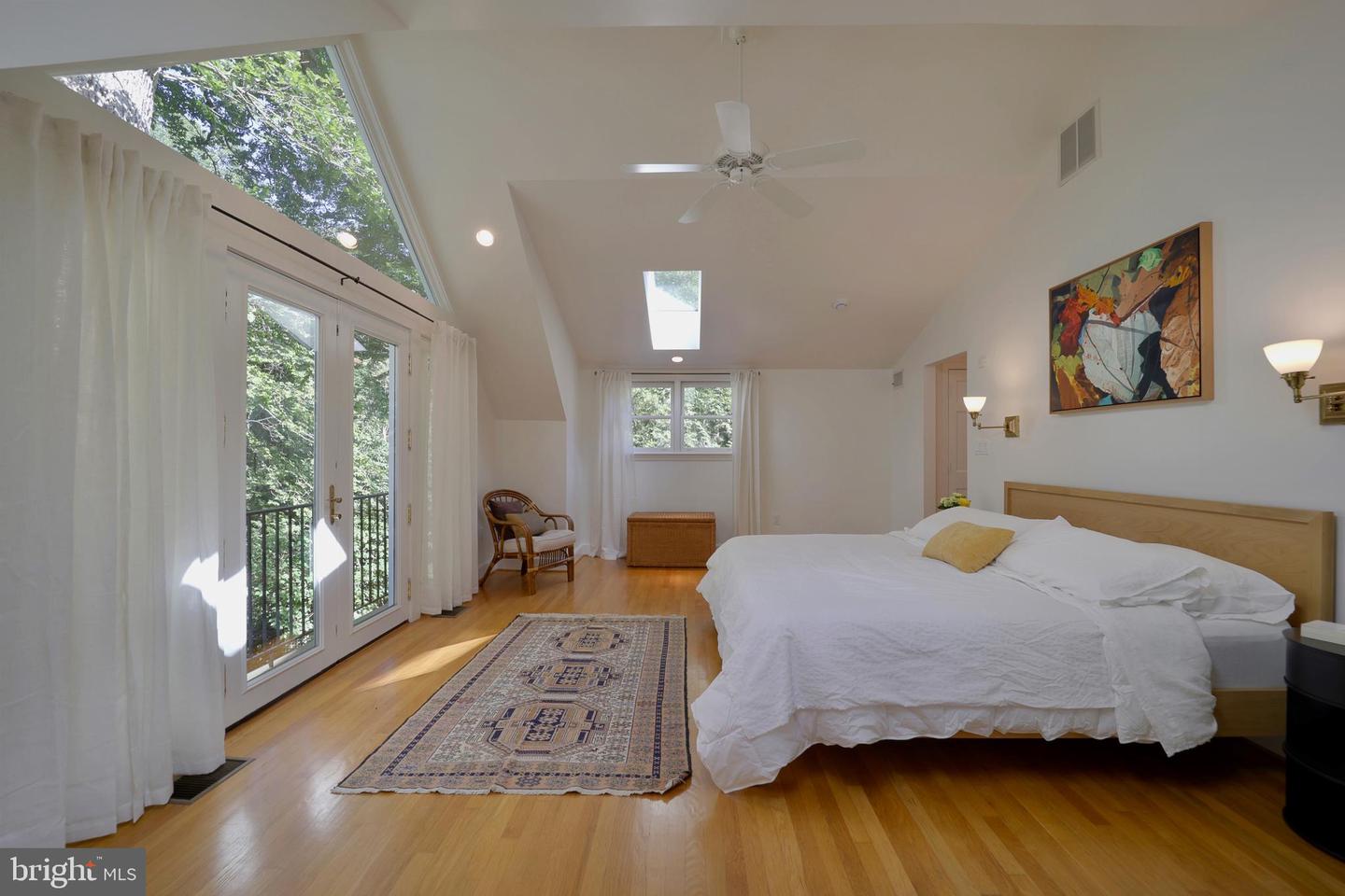 3137 ABERFOYLE PL NW, WASHINGTON, District Of Columbia 20015, 5 Bedrooms Bedrooms, ,4 BathroomsBathrooms,Residential,For sale,3137 ABERFOYLE PL NW,DCDC2222430 MLS # DCDC2222430