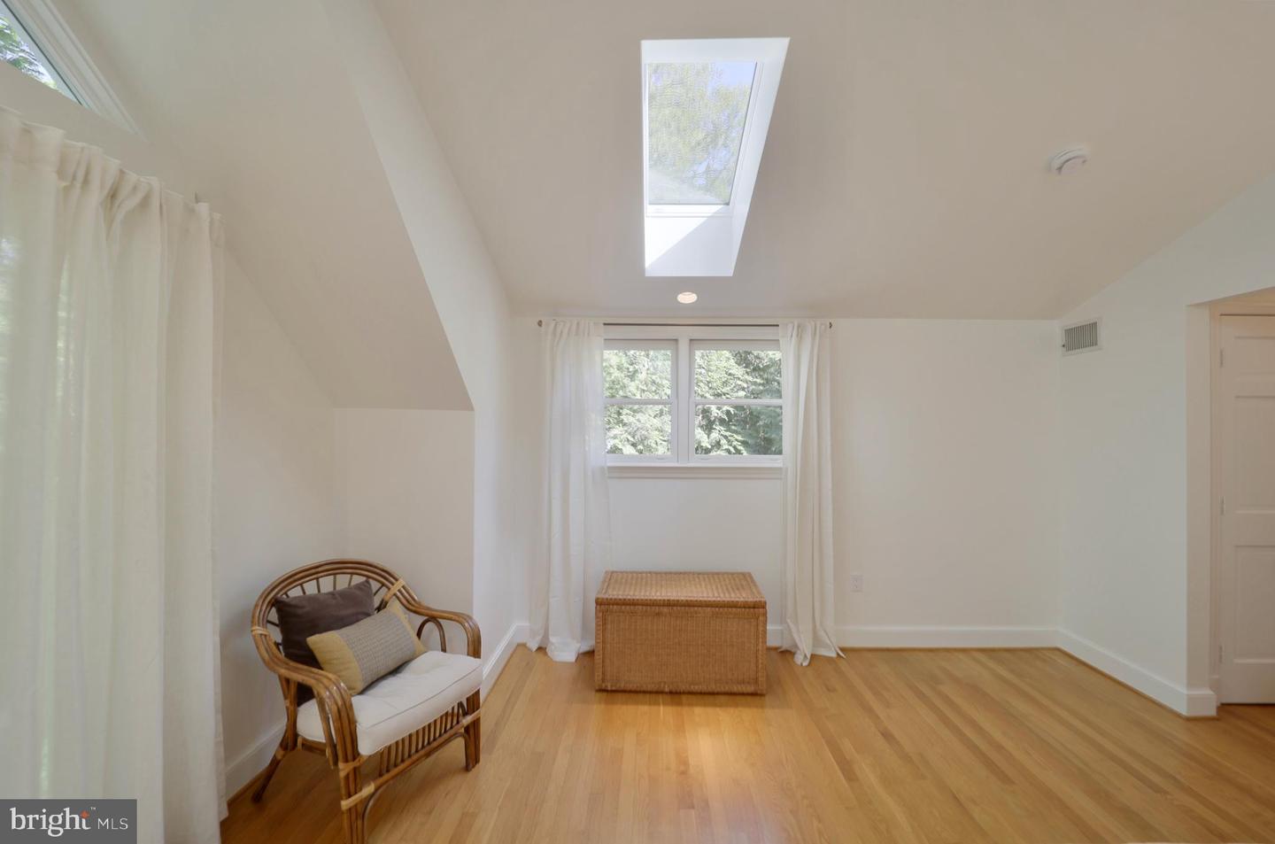 3137 ABERFOYLE PL NW, WASHINGTON, District Of Columbia 20015, 5 Bedrooms Bedrooms, ,4 BathroomsBathrooms,Residential,For sale,3137 ABERFOYLE PL NW,DCDC2222430 MLS # DCDC2222430