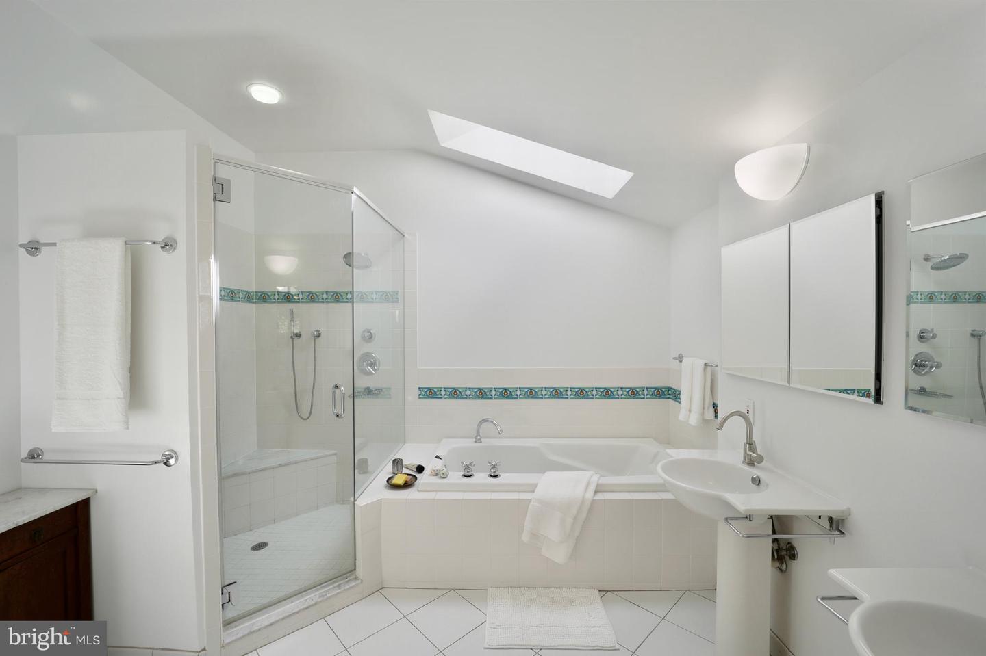 3137 ABERFOYLE PL NW, WASHINGTON, District Of Columbia 20015, 5 Bedrooms Bedrooms, ,4 BathroomsBathrooms,Residential,For sale,3137 ABERFOYLE PL NW,DCDC2222430 MLS # DCDC2222430