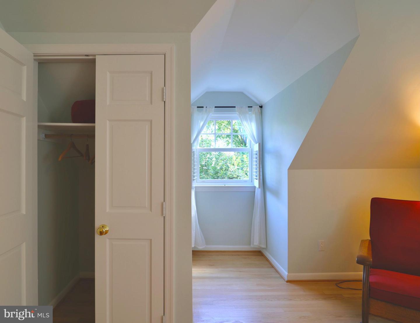 3137 ABERFOYLE PL NW, WASHINGTON, District Of Columbia 20015, 5 Bedrooms Bedrooms, ,4 BathroomsBathrooms,Residential,For sale,3137 ABERFOYLE PL NW,DCDC2222430 MLS # DCDC2222430