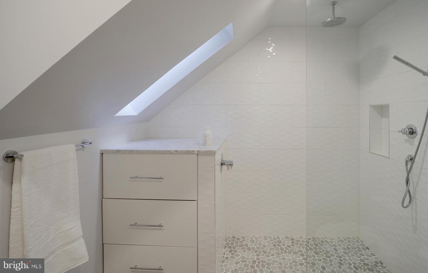 3137 ABERFOYLE PL NW, WASHINGTON, District Of Columbia 20015, 5 Bedrooms Bedrooms, ,4 BathroomsBathrooms,Residential,For sale,3137 ABERFOYLE PL NW,DCDC2222430 MLS # DCDC2222430