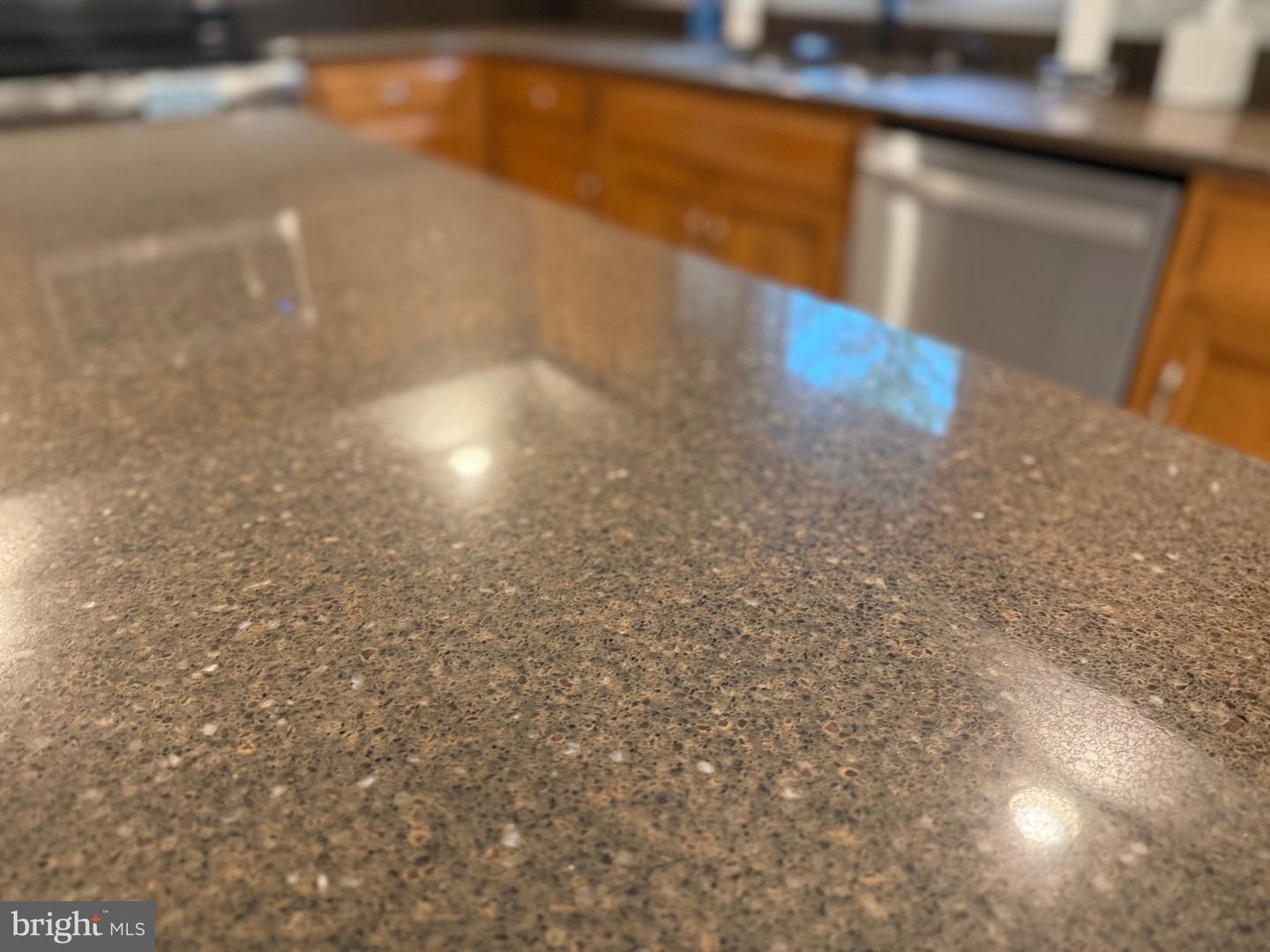 118 RUSSELLCROFT RD, WINCHESTER, Virginia 22601, 5 Bedrooms Bedrooms, ,3 BathroomsBathrooms,Residential,For sale,118 RUSSELLCROFT RD,VAWI2009082 MLS # VAWI2009082