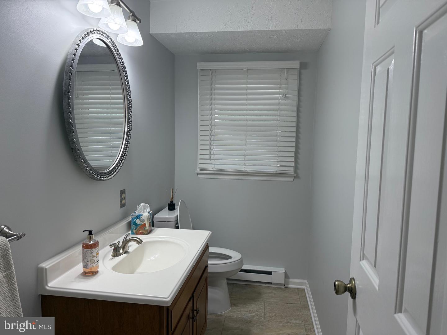 118 RUSSELLCROFT RD, WINCHESTER, Virginia 22601, 5 Bedrooms Bedrooms, ,3 BathroomsBathrooms,Residential,For sale,118 RUSSELLCROFT RD,VAWI2009082 MLS # VAWI2009082