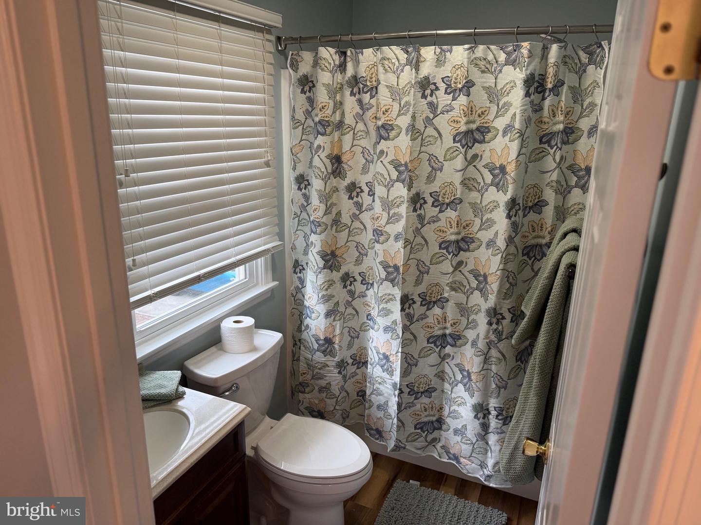 118 RUSSELLCROFT RD, WINCHESTER, Virginia 22601, 5 Bedrooms Bedrooms, ,3 BathroomsBathrooms,Residential,For sale,118 RUSSELLCROFT RD,VAWI2009082 MLS # VAWI2009082