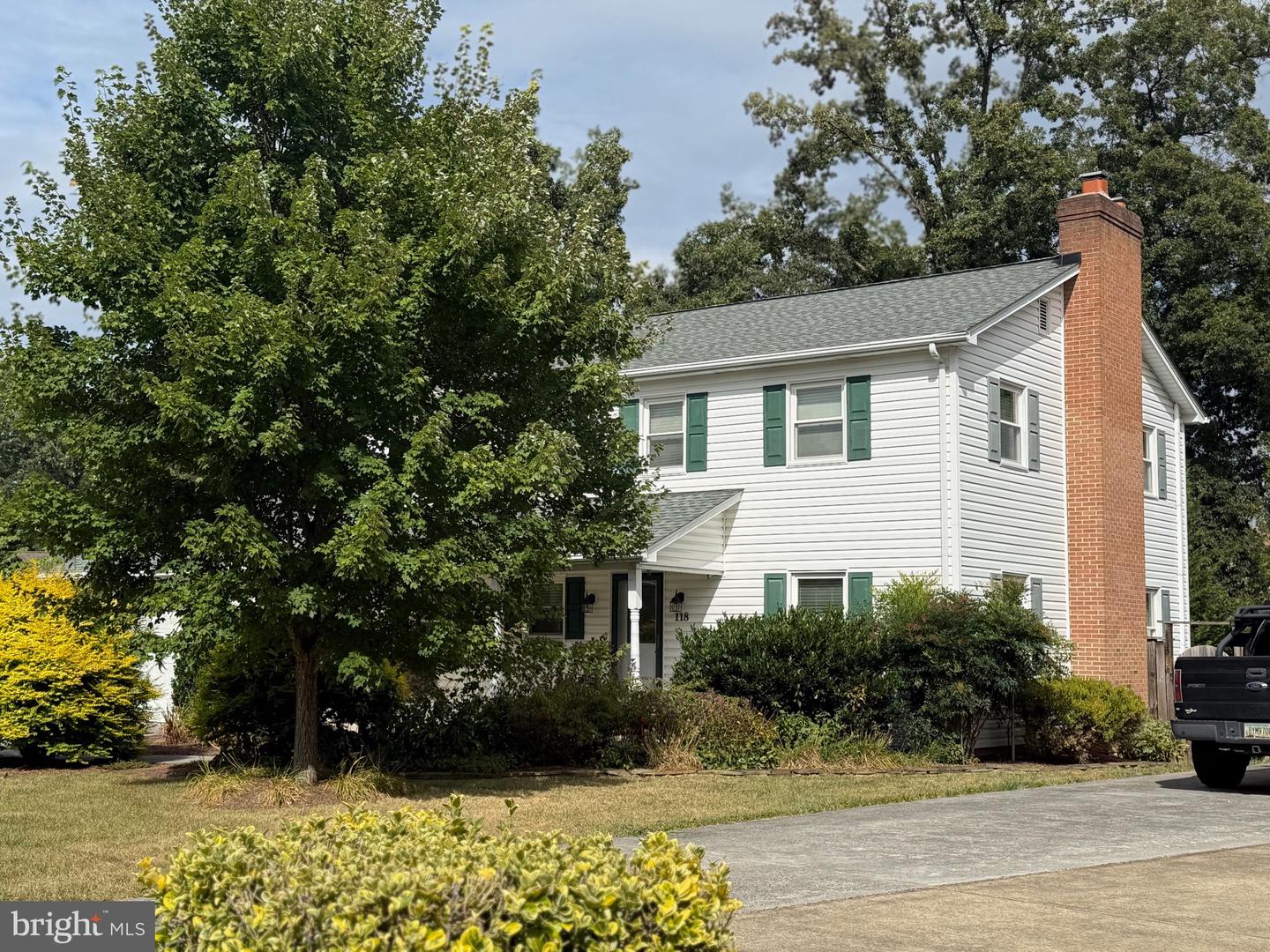 118 RUSSELLCROFT RD, WINCHESTER, Virginia 22601, 5 Bedrooms Bedrooms, ,3 BathroomsBathrooms,Residential,For sale,118 RUSSELLCROFT RD,VAWI2009082 MLS # VAWI2009082