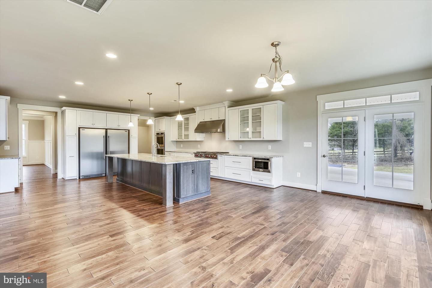 3913 VICTORIA OAKS TRL, ANNANDALE, Virginia 22003, 6 Bedrooms Bedrooms, ,5 BathroomsBathrooms,Residential,For sale,3913 VICTORIA OAKS TRL,VAFX2267502 MLS # VAFX2267502