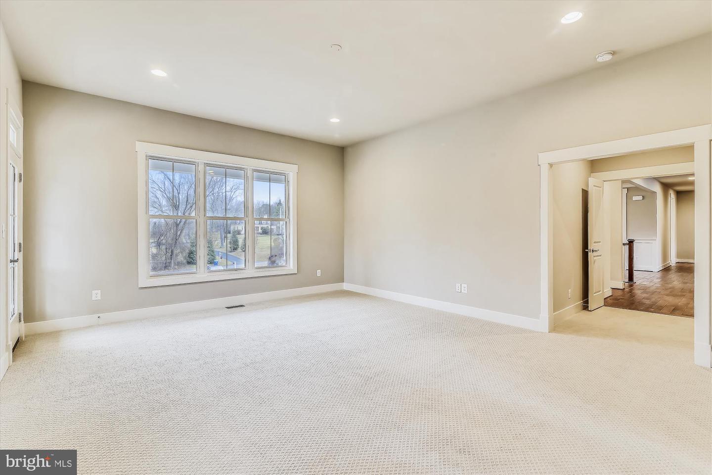 3913 VICTORIA OAKS TRL, ANNANDALE, Virginia 22003, 6 Bedrooms Bedrooms, ,5 BathroomsBathrooms,Residential,For sale,3913 VICTORIA OAKS TRL,VAFX2267502 MLS # VAFX2267502