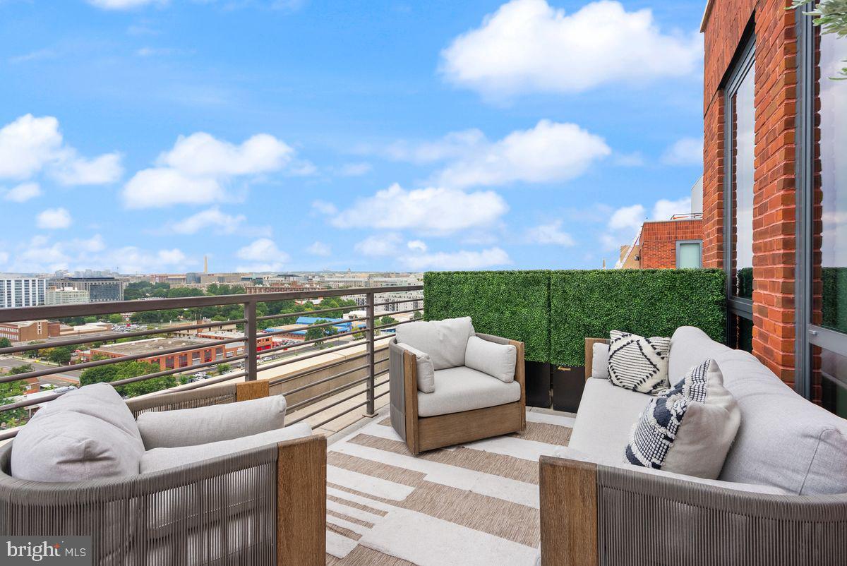 1211 VAN ST SE #PH-13B, WASHINGTON, District Of Columbia 20003, 2 Bedrooms Bedrooms, ,2 BathroomsBathrooms,Residential,For sale,1211 VAN ST SE #PH-13B,DCDC2222952 MLS # DCDC2222952 1211 VAN ST SE #PH-13B, WASHINGTON, District Of Columbia 20003, 2 Bedrooms Bedrooms, ,2 BathroomsBathrooms,Residential,For sale,1211 VAN ST SE #PH-13B,DCDC2222952 MLS # DCDC2222952