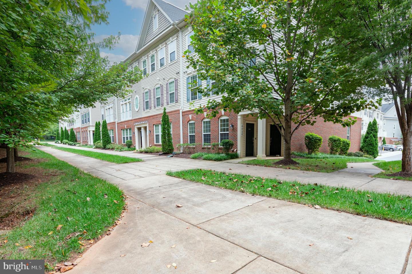 4734 DANE RIDGE CIR ##17, WOODBRIDGE, Virginia 22193, 3 Bedrooms Bedrooms, ,2 BathroomsBathrooms,Residential,For sale,4734 DANE RIDGE CIR ##17,VAPW2104322 MLS # VAPW2104322 4734 DANE RIDGE CIR ##17, WOODBRIDGE, Virginia 22193, 3 Bedrooms Bedrooms, ,2 BathroomsBathrooms,Residential,For sale,4734 DANE RIDGE CIR ##17,VAPW2104322 MLS # VAPW2104322
