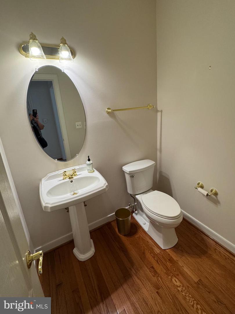 11000 FARMVIEW WAY, SPOTSYLVANIA, Virginia 22551, 4 Bedrooms Bedrooms, ,2 BathroomsBathrooms,Residential,For sale,11000 FARMVIEW WAY,VASP2036336 MLS # VASP2036336