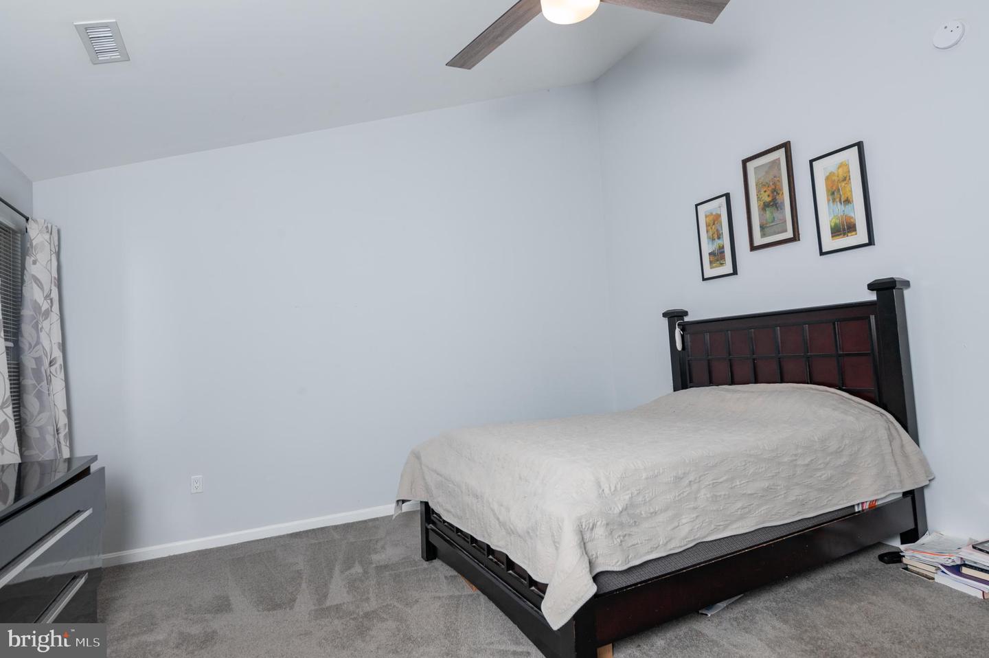 10 CROSS CUT LN, FREDERICKSBURG, Virginia 22405, 5 Bedrooms Bedrooms, ,3 BathroomsBathrooms,Residential,For sale,10 CROSS CUT LN,VAST2042760 MLS # VAST2042760