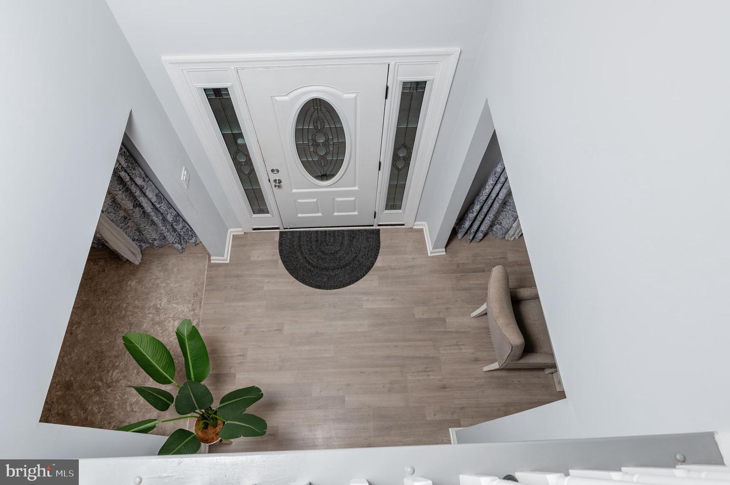 10 CROSS CUT LN, FREDERICKSBURG, Virginia 22405, 5 Bedrooms Bedrooms, ,3 BathroomsBathrooms,Residential,For sale,10 CROSS CUT LN,VAST2042760 MLS # VAST2042760