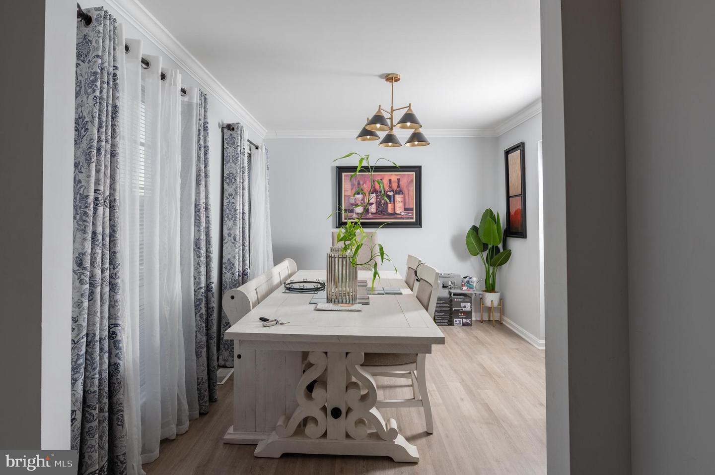 10 CROSS CUT LN, FREDERICKSBURG, Virginia 22405, 5 Bedrooms Bedrooms, ,3 BathroomsBathrooms,Residential,For sale,10 CROSS CUT LN,VAST2042760 MLS # VAST2042760