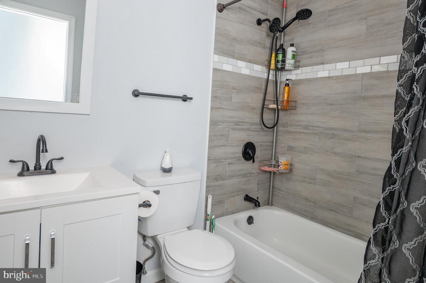 10 CROSS CUT LN, FREDERICKSBURG, Virginia 22405, 5 Bedrooms Bedrooms, ,3 BathroomsBathrooms,Residential,For sale,10 CROSS CUT LN,VAST2042760 MLS # VAST2042760