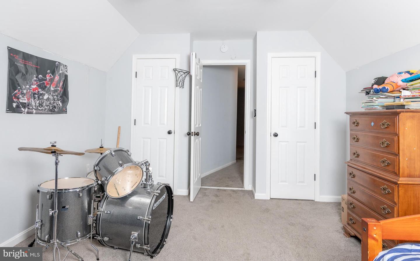 10 CROSS CUT LN, FREDERICKSBURG, Virginia 22405, 5 Bedrooms Bedrooms, ,3 BathroomsBathrooms,Residential,For sale,10 CROSS CUT LN,VAST2042760 MLS # VAST2042760