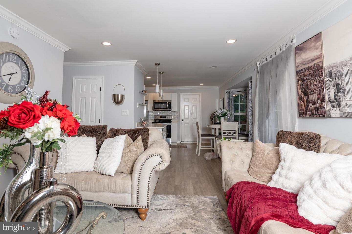 10 CROSS CUT LN, FREDERICKSBURG, Virginia 22405, 5 Bedrooms Bedrooms, ,3 BathroomsBathrooms,Residential,For sale,10 CROSS CUT LN,VAST2042760 MLS # VAST2042760