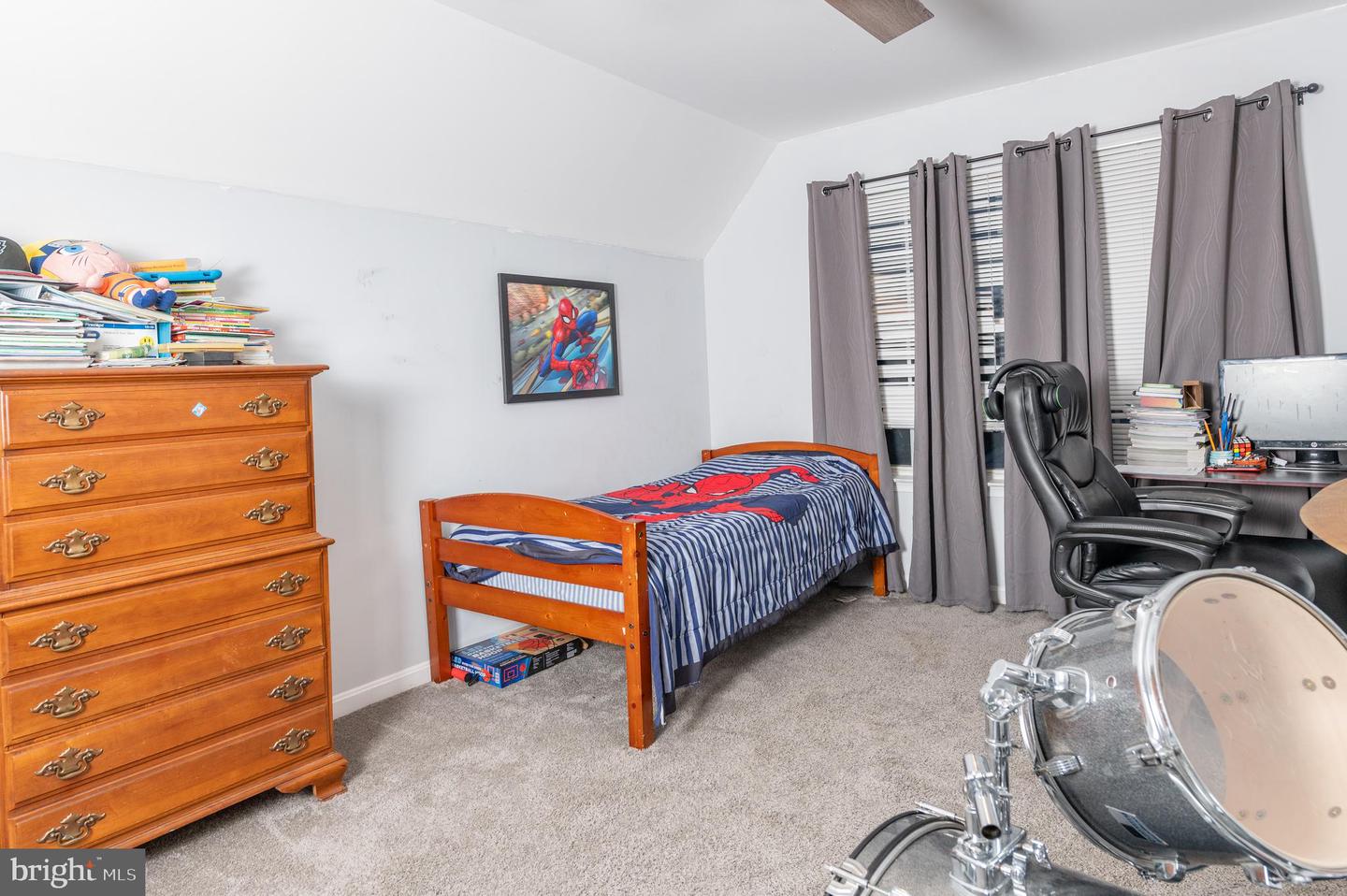 10 CROSS CUT LN, FREDERICKSBURG, Virginia 22405, 5 Bedrooms Bedrooms, ,3 BathroomsBathrooms,Residential,For sale,10 CROSS CUT LN,VAST2042760 MLS # VAST2042760