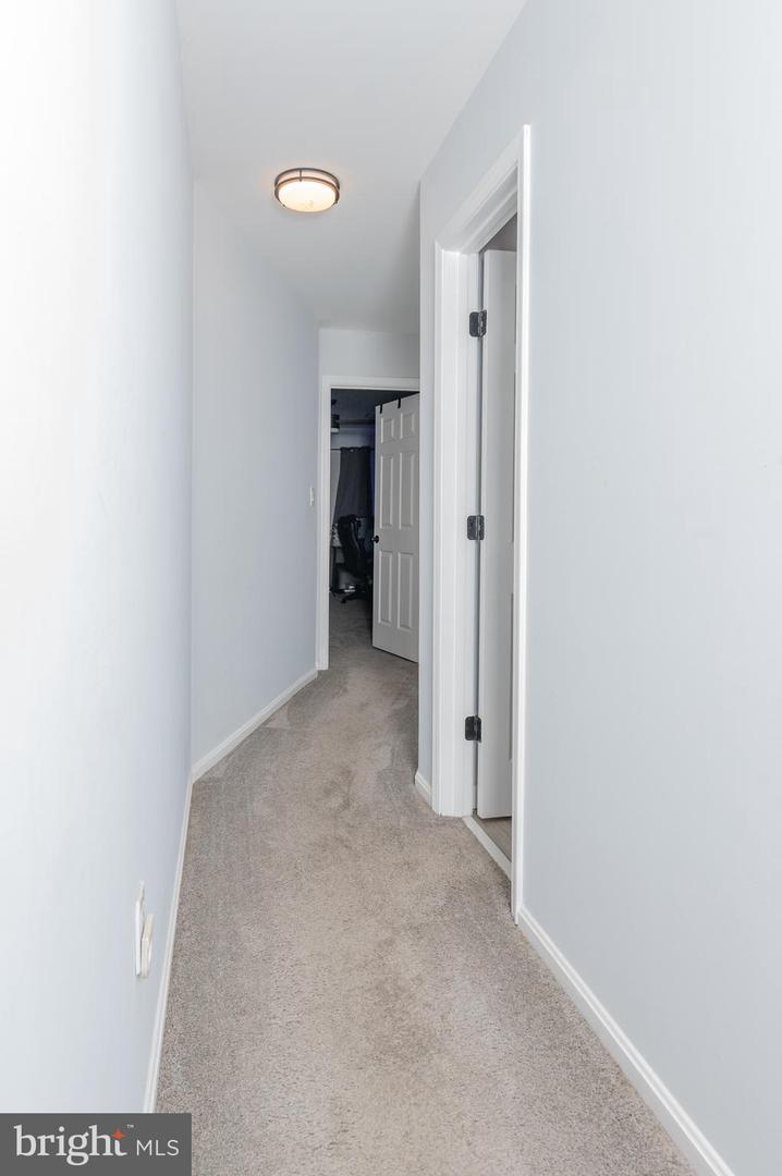 10 CROSS CUT LN, FREDERICKSBURG, Virginia 22405, 5 Bedrooms Bedrooms, ,3 BathroomsBathrooms,Residential,For sale,10 CROSS CUT LN,VAST2042760 MLS # VAST2042760