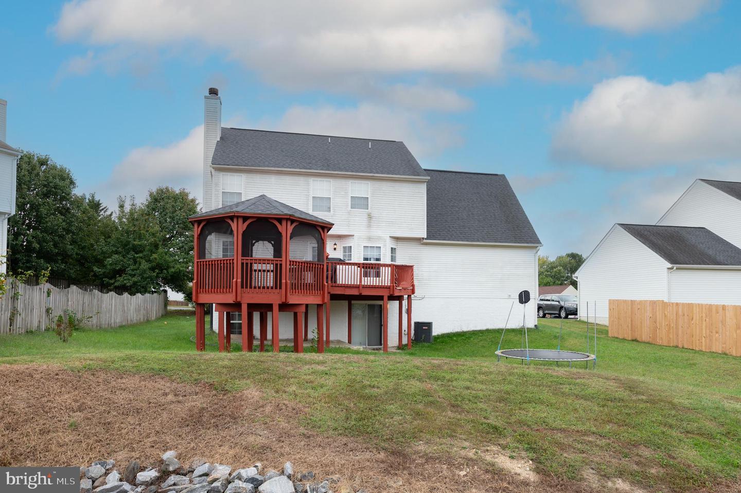 10 CROSS CUT LN, FREDERICKSBURG, Virginia 22405, 5 Bedrooms Bedrooms, ,3 BathroomsBathrooms,Residential,For sale,10 CROSS CUT LN,VAST2042760 MLS # VAST2042760