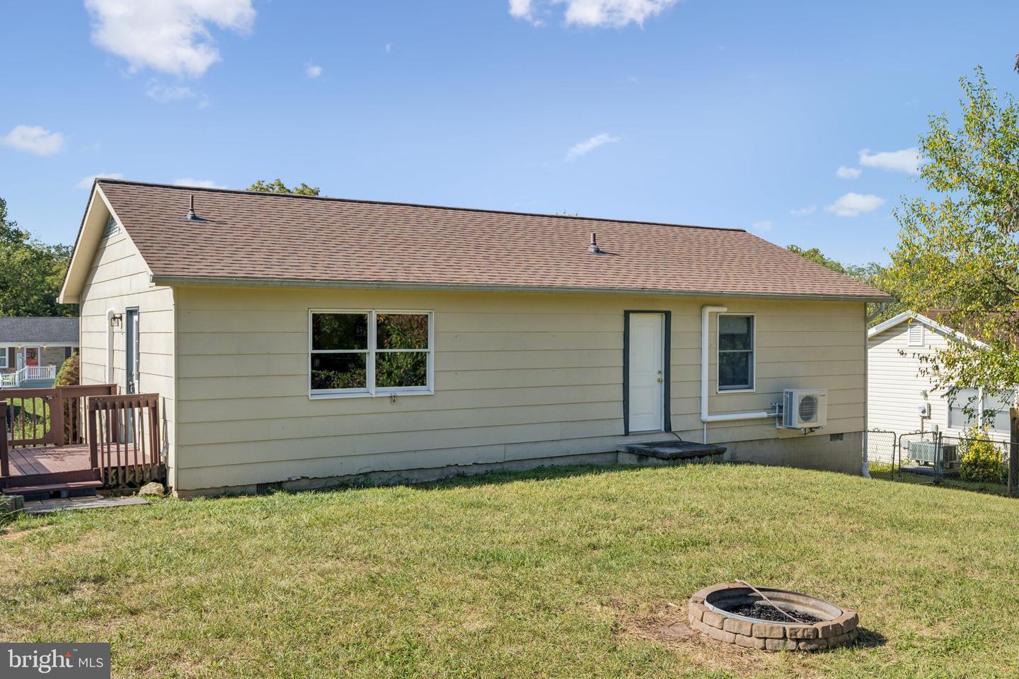 226 SOMERSET DR, STEPHENS CITY, Virginia 22655, 3 Bedrooms Bedrooms, ,1 BathroomBathrooms,Residential,For sale,226 SOMERSET DR,VAFV2036932 MLS # VAFV2036932 226 SOMERSET DR, STEPHENS CITY, Virginia 22655, 3 Bedrooms Bedrooms, ,1 BathroomBathrooms,Residential,For sale,226 SOMERSET DR,VAFV2036932 MLS # VAFV2036932