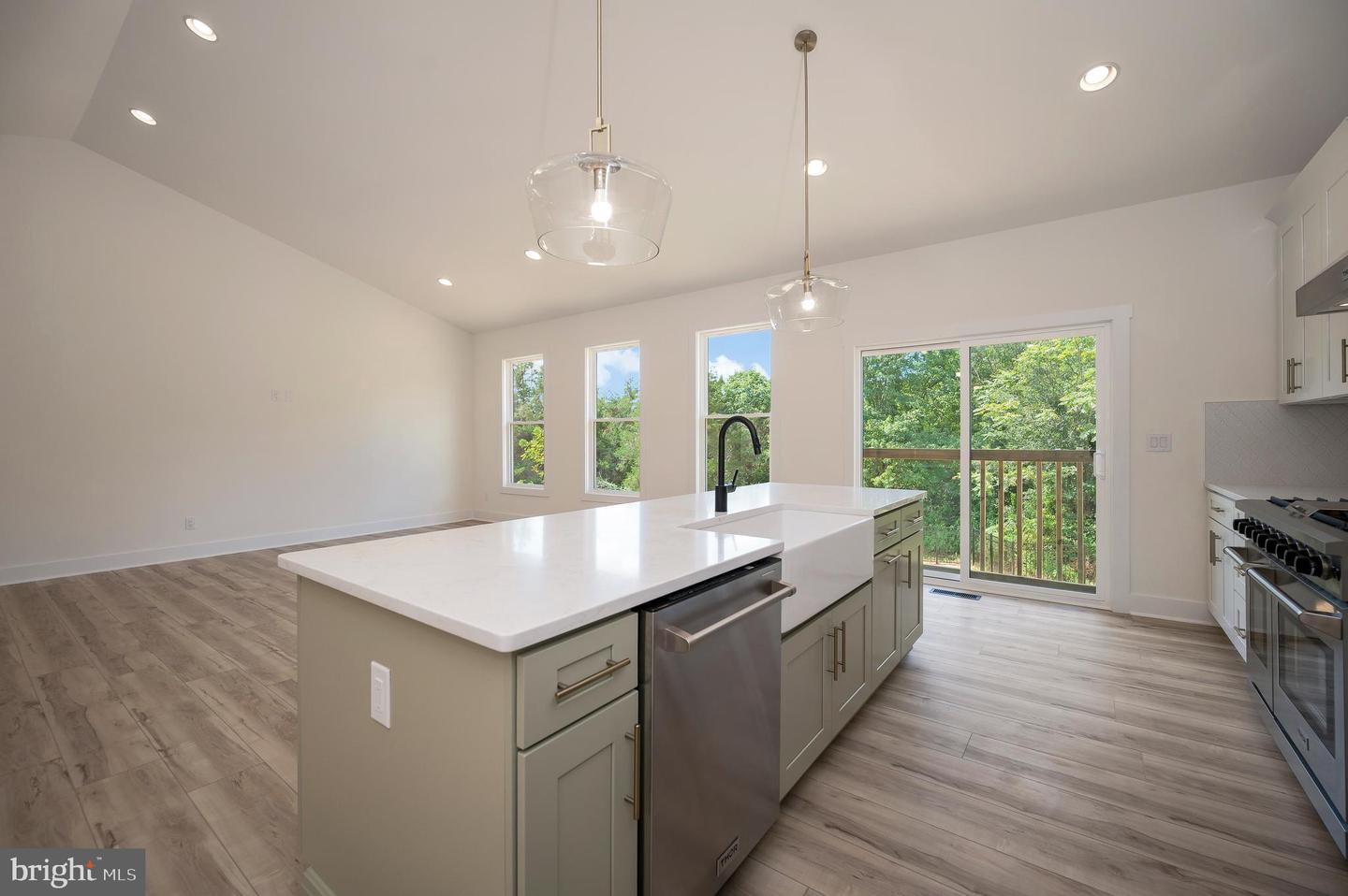 11106 LONESOME RD, NOKESVILLE, Virginia 20181, 4 Bedrooms Bedrooms, ,3 BathroomsBathrooms,Residential,For sale,11106 LONESOME RD,VAPW2104444 MLS # VAPW2104444