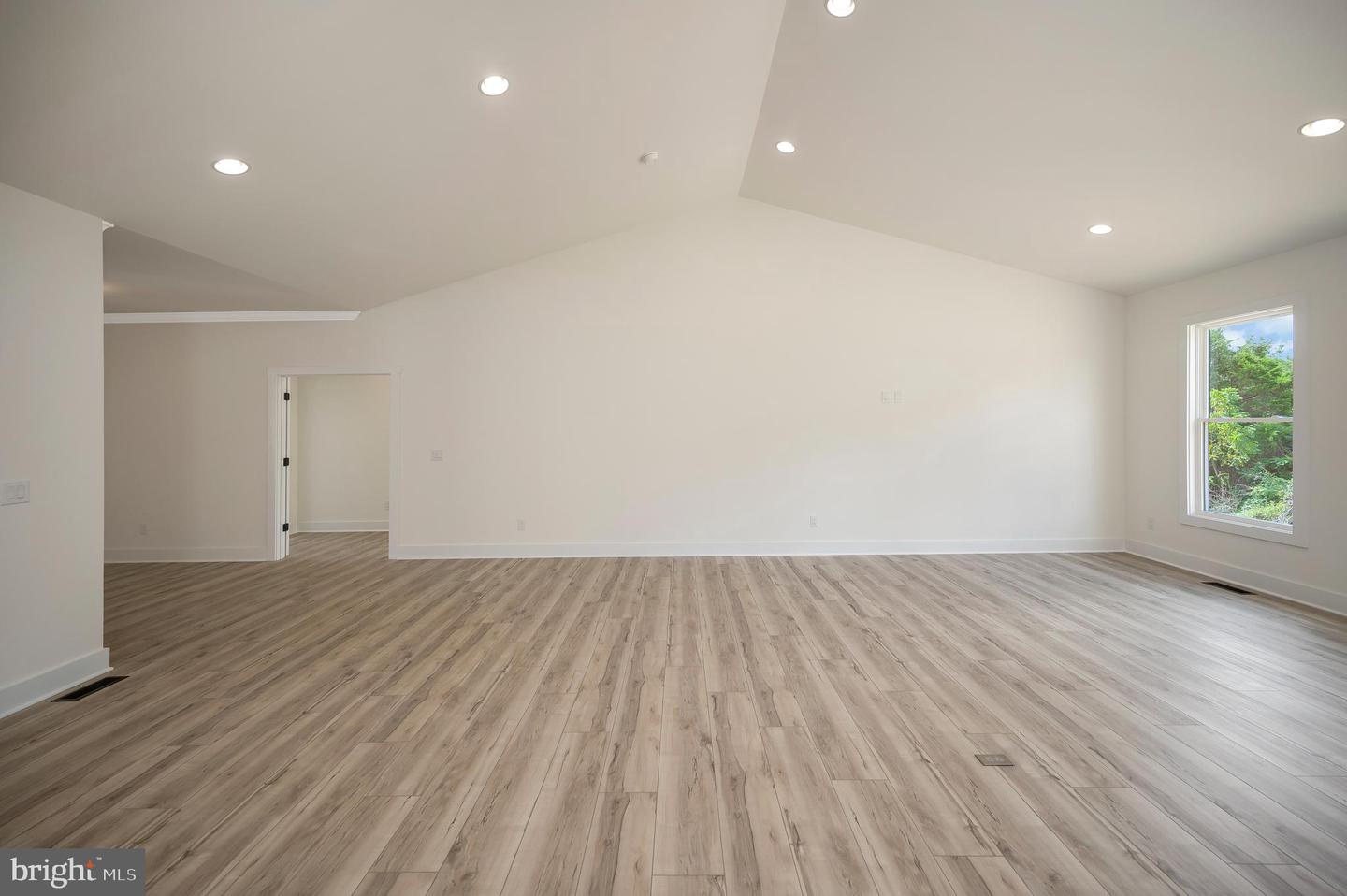 11106 LONESOME RD, NOKESVILLE, Virginia 20181, 4 Bedrooms Bedrooms, ,3 BathroomsBathrooms,Residential,For sale,11106 LONESOME RD,VAPW2104444 MLS # VAPW2104444