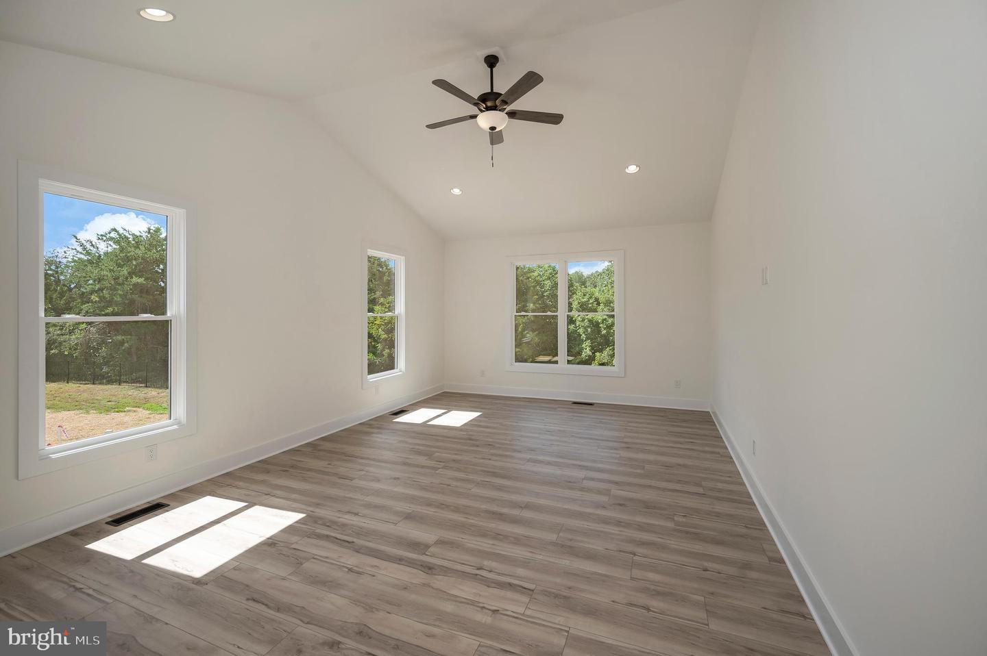 11106 LONESOME RD, NOKESVILLE, Virginia 20181, 4 Bedrooms Bedrooms, ,3 BathroomsBathrooms,Residential,For sale,11106 LONESOME RD,VAPW2104444 MLS # VAPW2104444