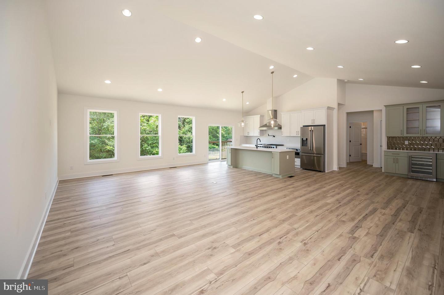 11106 LONESOME RD, NOKESVILLE, Virginia 20181, 4 Bedrooms Bedrooms, ,3 BathroomsBathrooms,Residential,For sale,11106 LONESOME RD,VAPW2104444 MLS # VAPW2104444