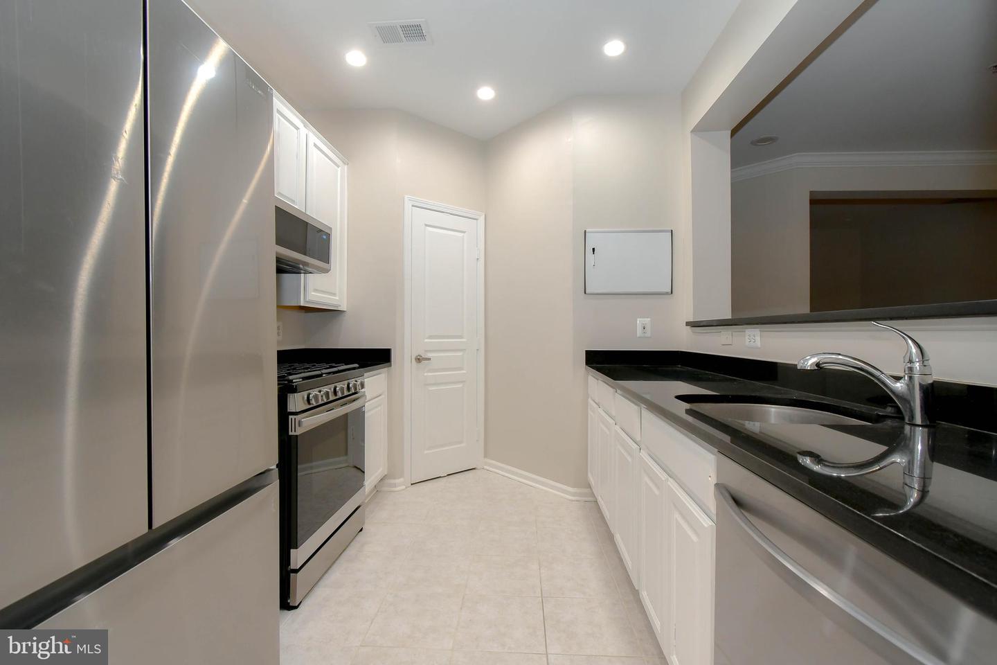12000 MARKET ST #176, RESTON, Virginia 20190, 2 Bedrooms Bedrooms, 8 Rooms Rooms,2 BathroomsBathrooms,Residential,For sale,12000 MARKET ST #176,VAFX2268872 MLS # VAFX2268872