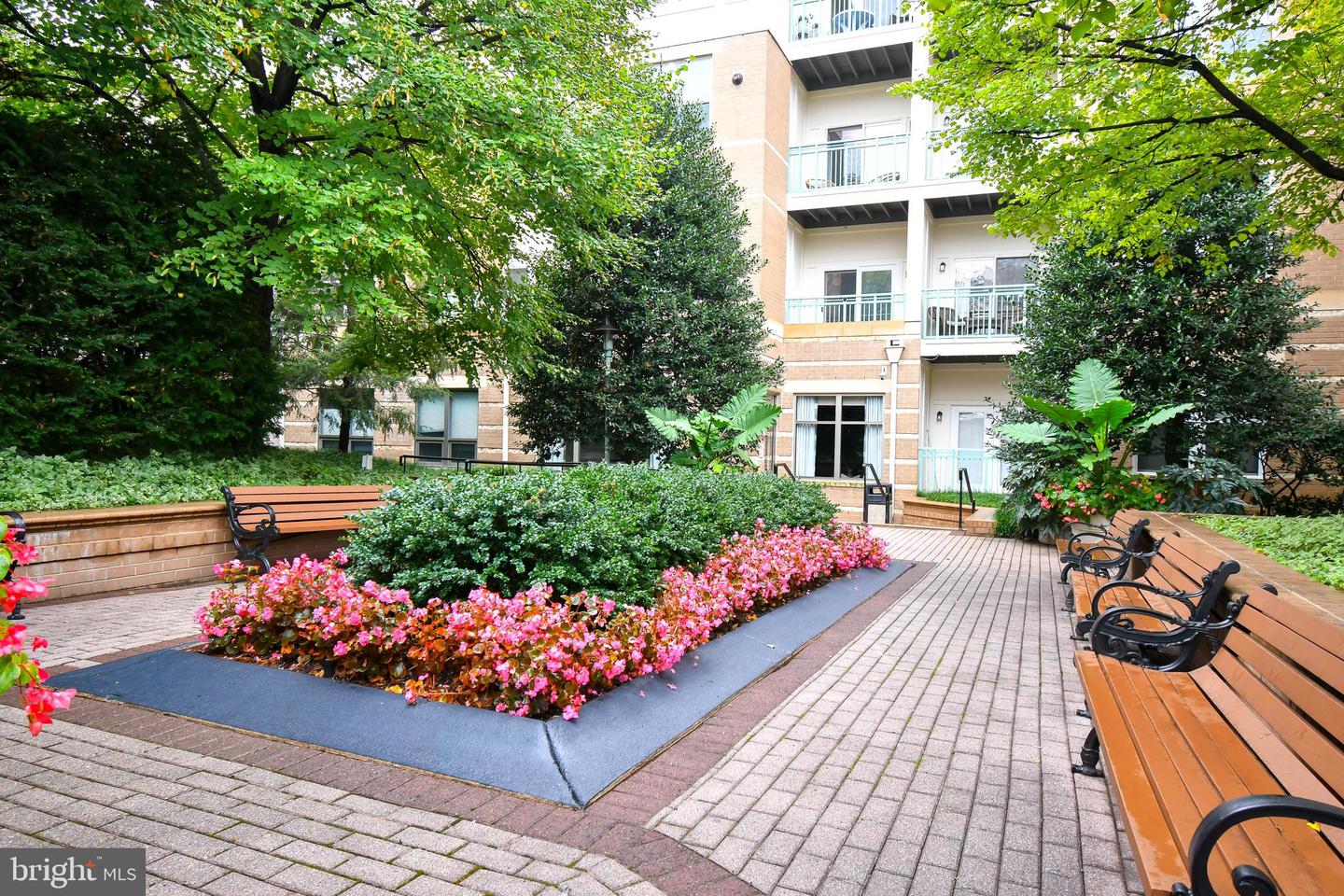 12000 MARKET ST #176, RESTON, Virginia 20190, 2 Bedrooms Bedrooms, 8 Rooms Rooms,2 BathroomsBathrooms,Residential,For sale,12000 MARKET ST #176,VAFX2268872 MLS # VAFX2268872
