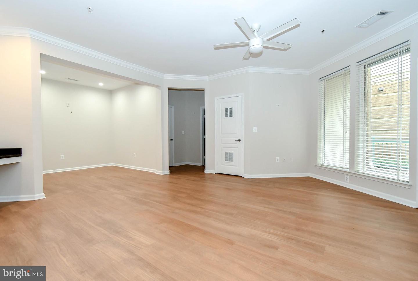 12000 MARKET ST #176, RESTON, Virginia 20190, 2 Bedrooms Bedrooms, 8 Rooms Rooms,2 BathroomsBathrooms,Residential,For sale,12000 MARKET ST #176,VAFX2268872 MLS # VAFX2268872