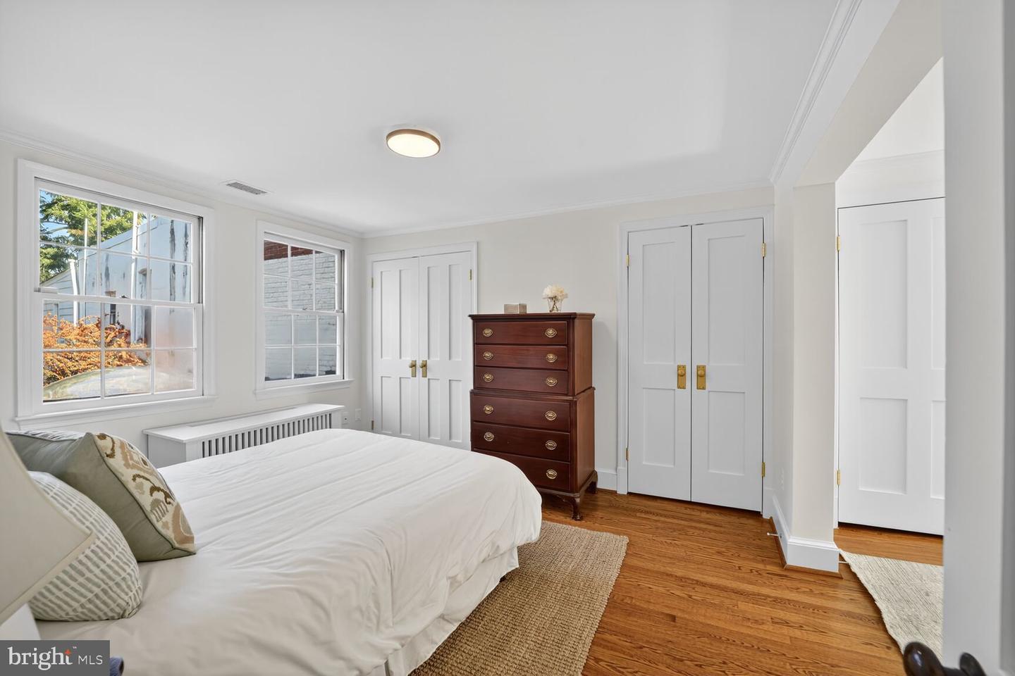 3327 O ST NW, WASHINGTON, District Of Columbia 20007, 4 Bedrooms Bedrooms, ,4 BathroomsBathrooms,Residential,For sale,3327 O ST NW,DCDC2223908 MLS # DCDC2223908