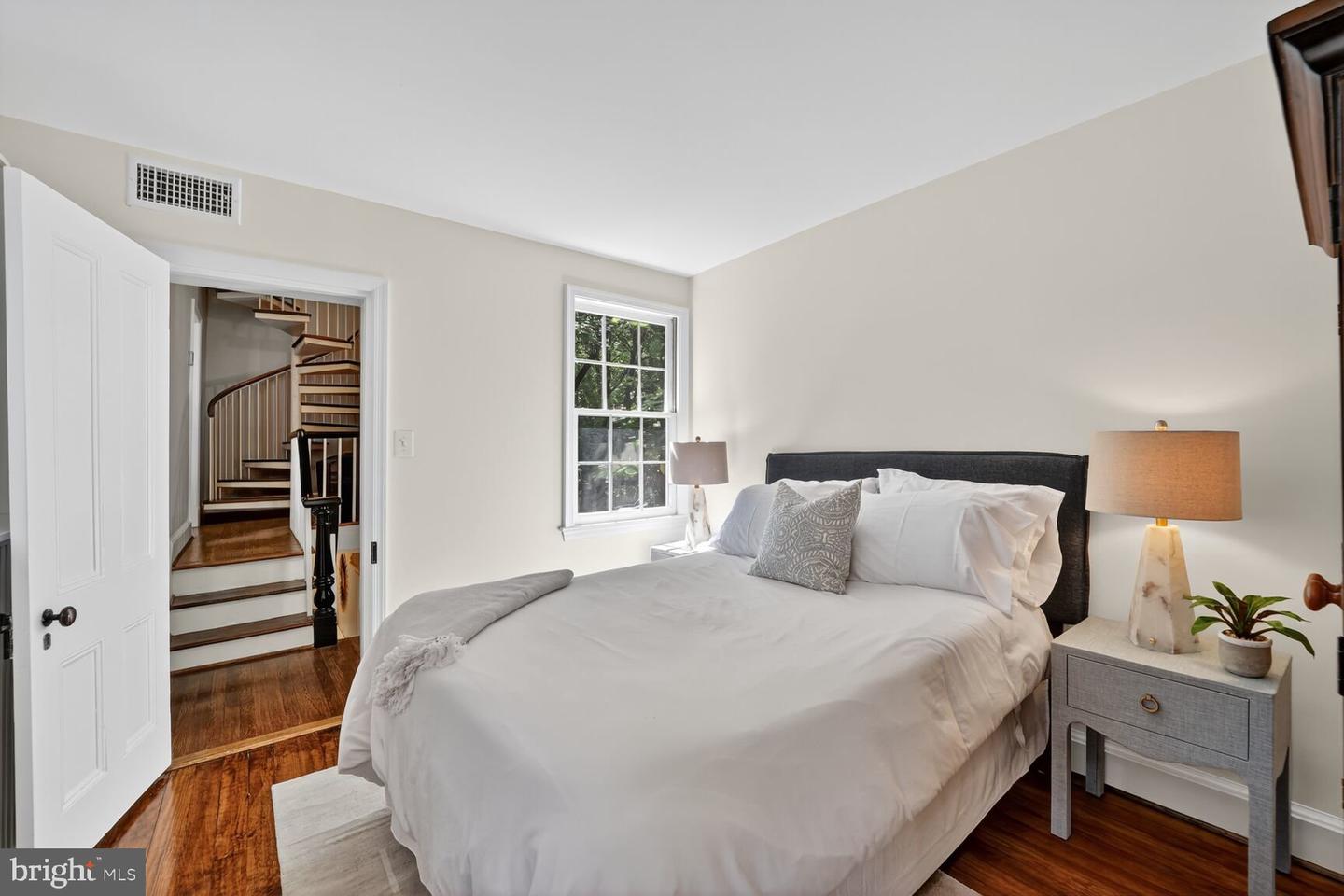 3327 O ST NW, WASHINGTON, District Of Columbia 20007, 4 Bedrooms Bedrooms, ,4 BathroomsBathrooms,Residential,For sale,3327 O ST NW,DCDC2223908 MLS # DCDC2223908