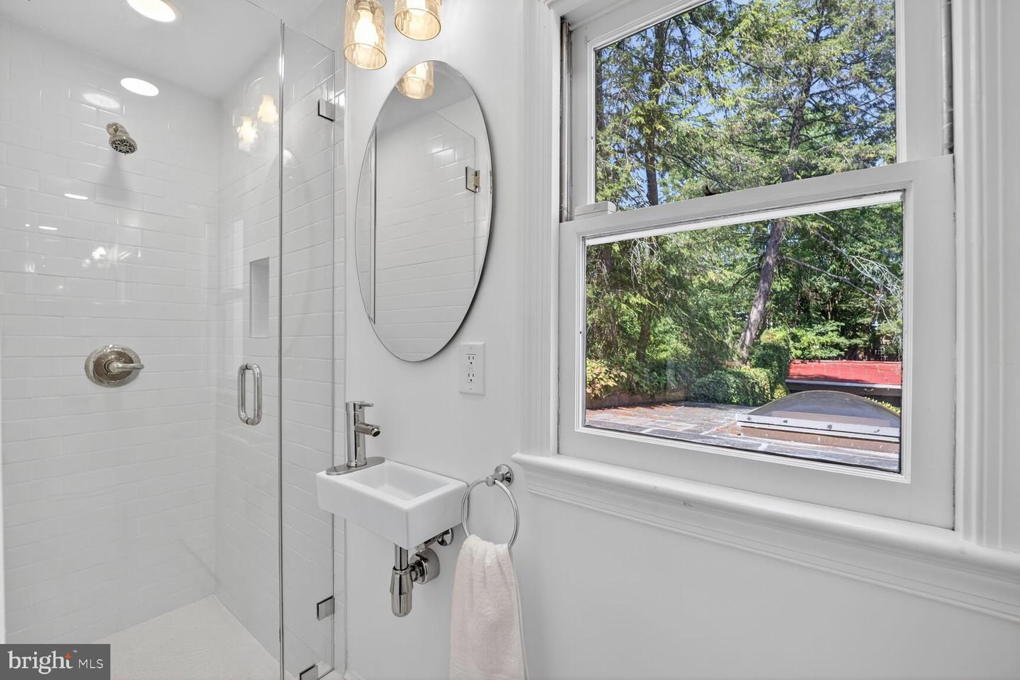 3327 O ST NW, WASHINGTON, District Of Columbia 20007, 4 Bedrooms Bedrooms, ,4 BathroomsBathrooms,Residential,For sale,3327 O ST NW,DCDC2223908 MLS # DCDC2223908